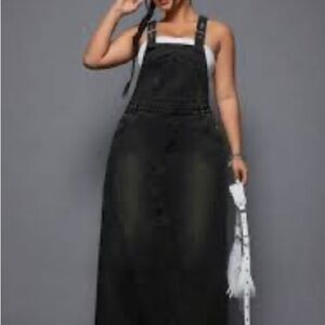 SHEIN Black Denim Women's Overalls